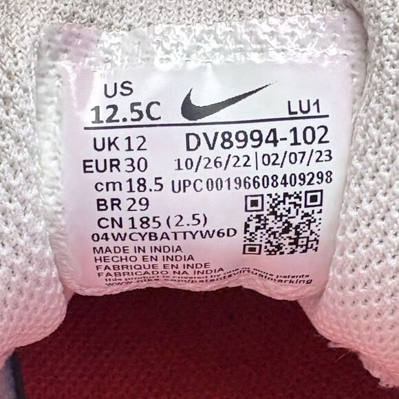 Nike Team Hustle D11 Boys' Size 12.5 Toddler Basketball Shoes Sneakers White Red - Picture 12 of 12